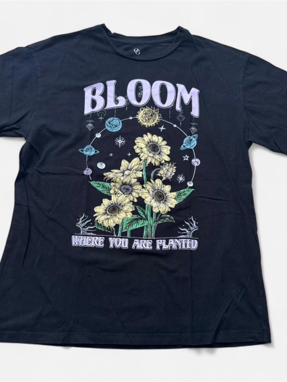 Bloom Sunflower Graphic Tee - Black
